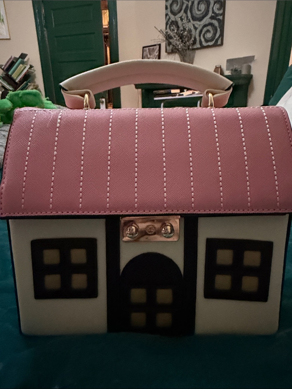 Pink & Cream House-Shaped Top-Handle Bag with shoulder strap